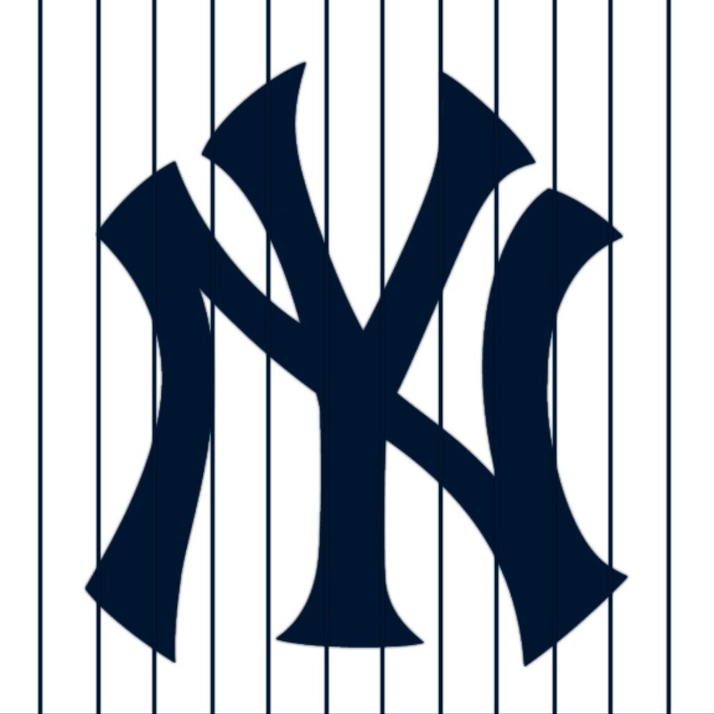 New York Yankees Championship Ring... Fast shipped from USA - Picture 2 of 3